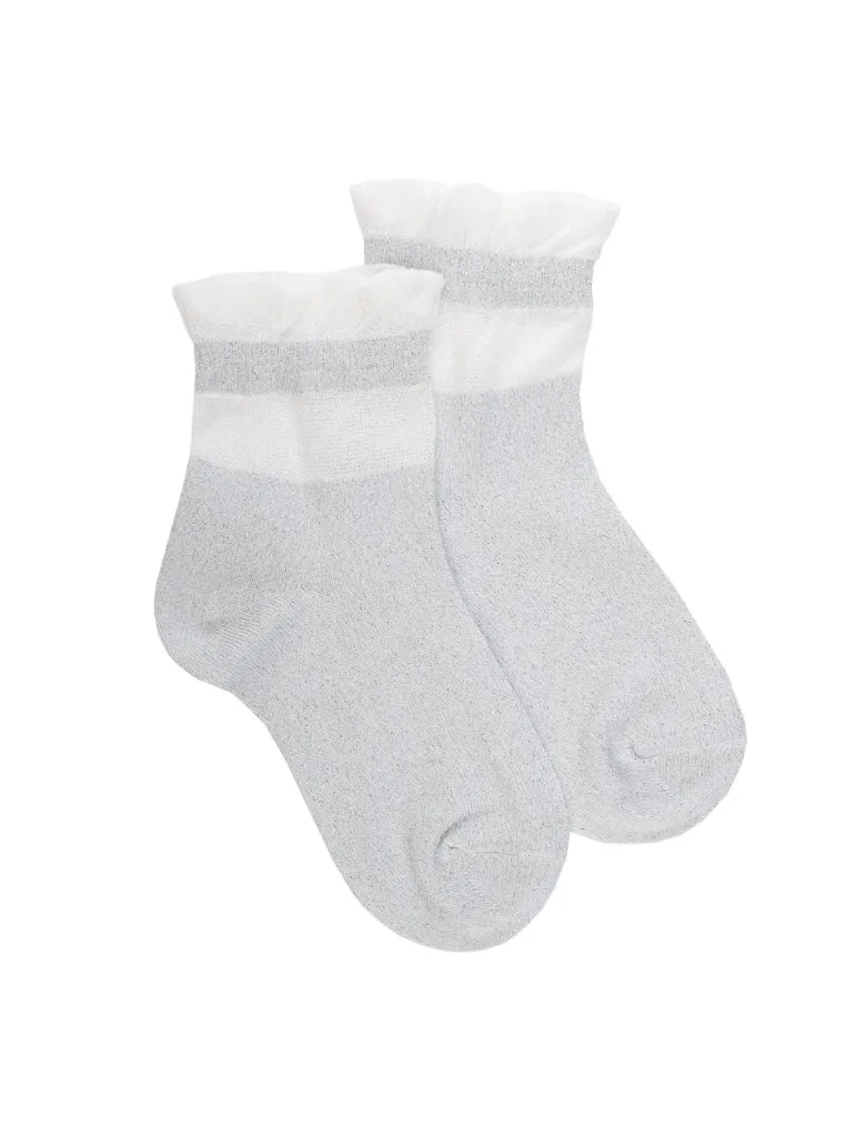 Lijnen met contrast boord